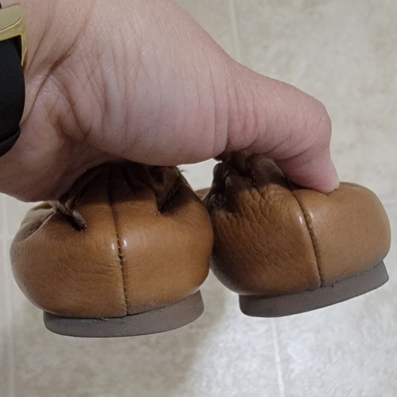 Tory Burch Leather Flats - Picture 4 of 4